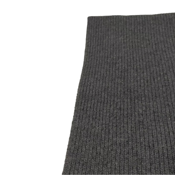 Authentic Louis Vuitton Gray Black Cashmere LV Monogram Baroda Scarf Stole Wrap - Picture 2 of 11